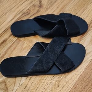 Ancient greek sandal pony hair black size 38